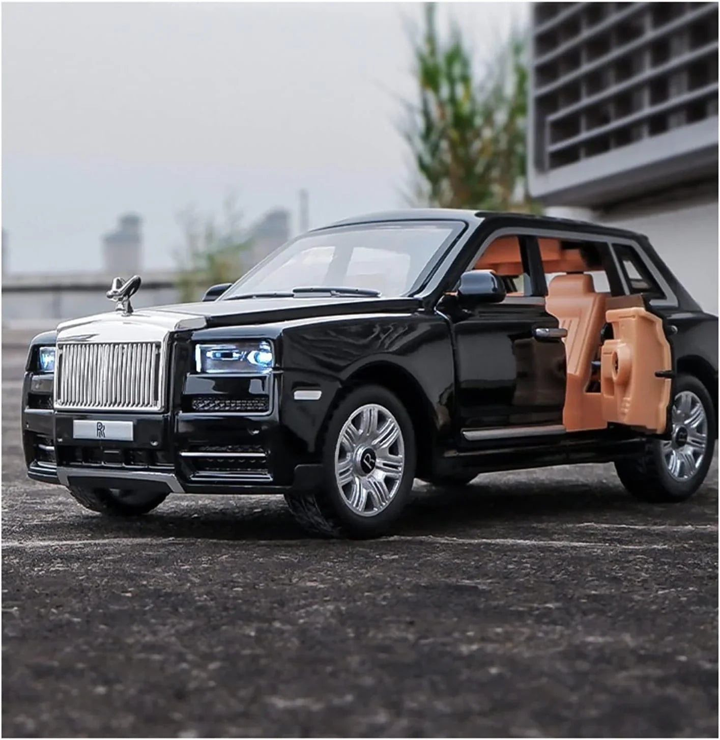 Rolls Royce Cullinan 1:24 mfano wa gari