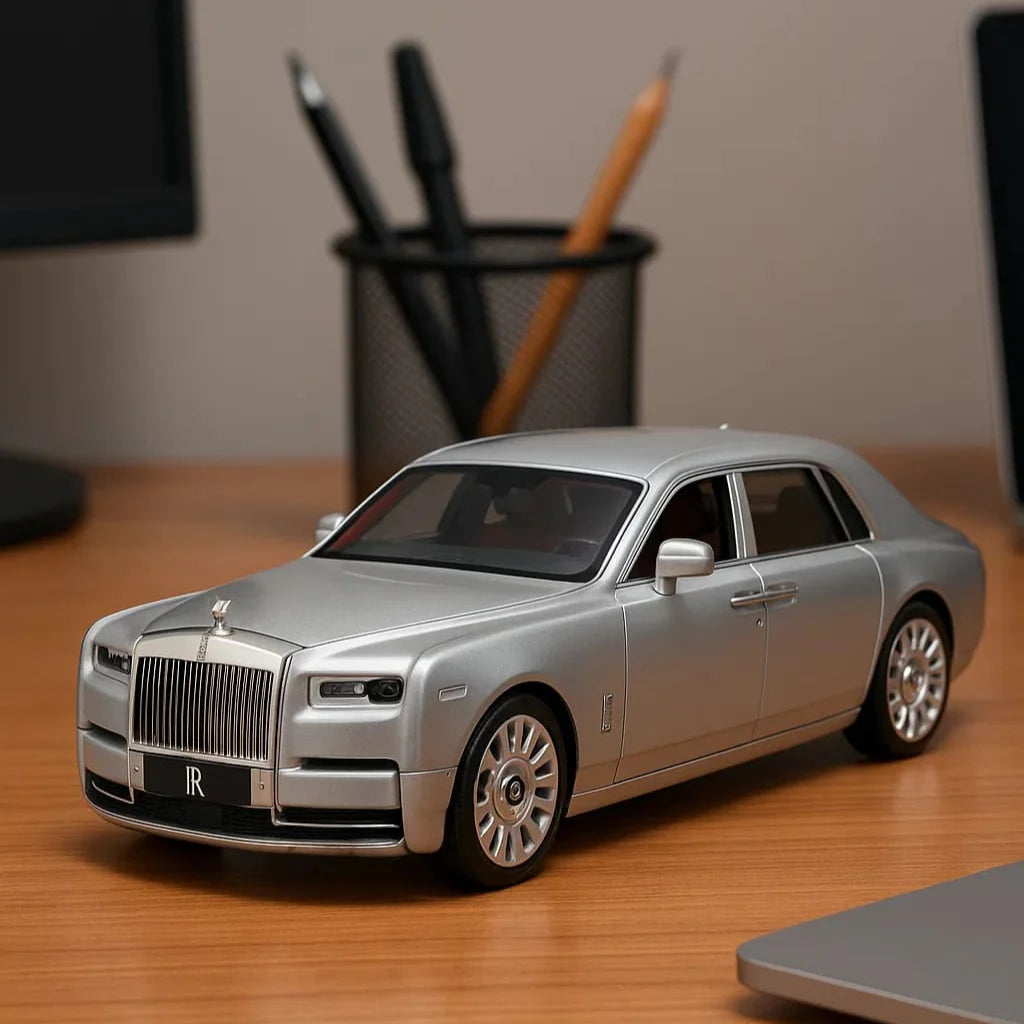 1:18 Rolls-Royce Phantom miniature ambayo hufanya mioyo kupiga haraka ❤️