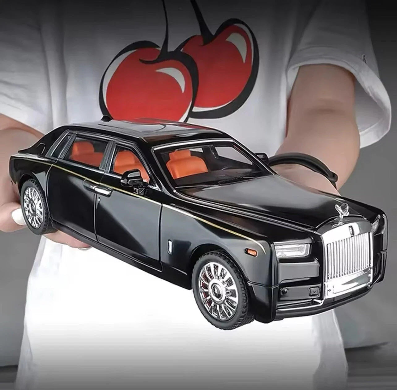 1:18 Rolls-Royce Phantom miniature ambayo hufanya mioyo kupiga haraka ❤️